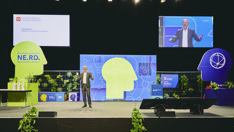 Preisverleihung 2022 auf dem Hessischen Innovationskongress Preisverleihung 2022 auf dem Hessischen Innovationskongress